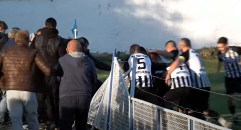 Славље играча Партизана са навијачима после гола Борислава Митровића, фото: Јутјуб/принтскрин/КБ спорт